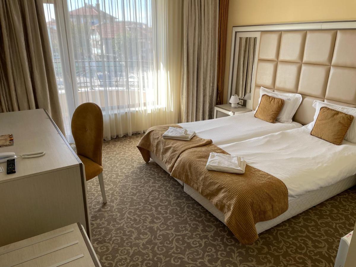 Hotel Forum Pazardzhik Luaran gambar